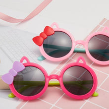 Load image into Gallery viewer, Girls Bow Cat Round Sunglasses
