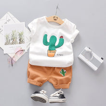 Load image into Gallery viewer, Giraffe Shirt Clothing Set for Boys
