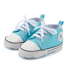 Load image into Gallery viewer, Baby Classic Canvas Shoes Soft-bottomed
